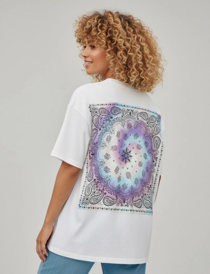 Adoré T-shirt Femme Oversize Dessin au Dos Carmen Ecru - 3
