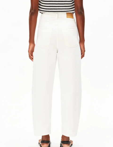 Armed Angels Jean Femme Coupe Ballon Baarly Barrel Blanc - 3