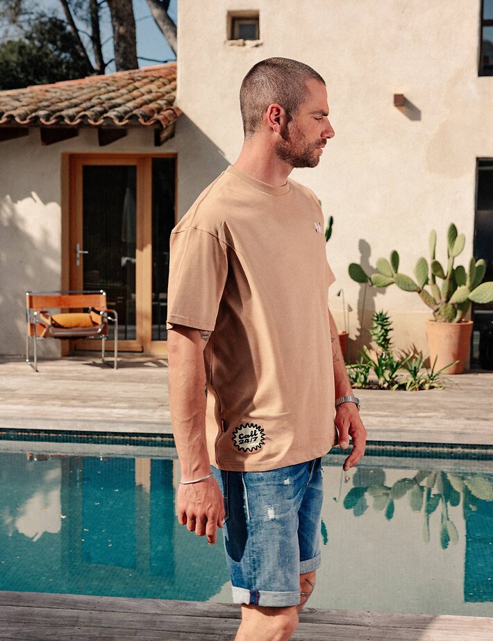 Natif T-Shirt Unisexe Vacation Home Marron - 5