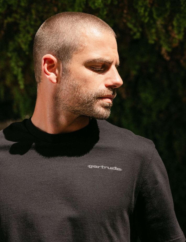 GERTRUDE T-Shirt Mixte Manches Courtes Leonce Cypher Noir - 8