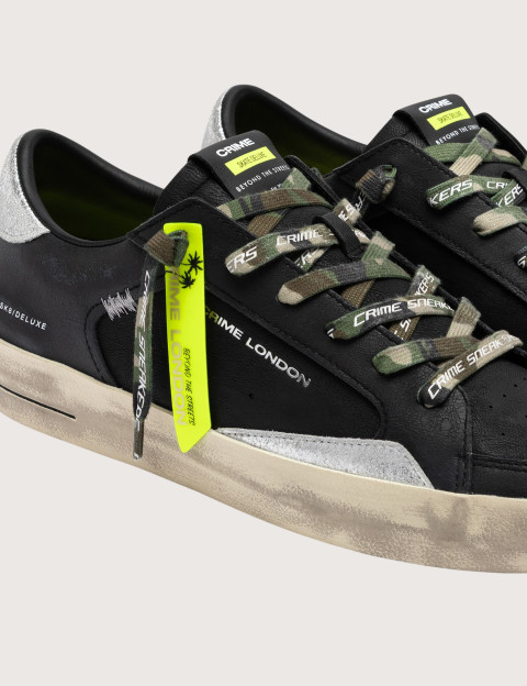 Crime London Baskets Basses Homme SK8 Deluxe Noir Camouflage - 4