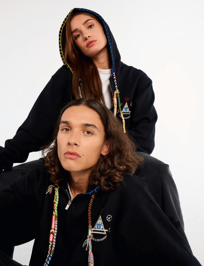 Eleven Paris Sweat à Capuche Mixte Cordons Colorés Moon Noir - 5