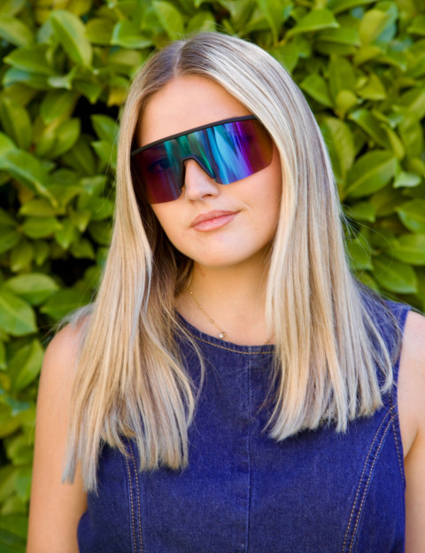 IYÜ Design Lunettes de Soleil Julian Noir Reflet Bleu - 7