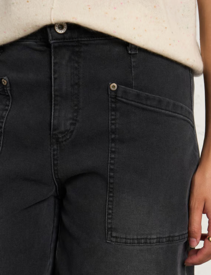 PLEASE Jean Femme Coupe Ballon Grandes Poches Noir - 4