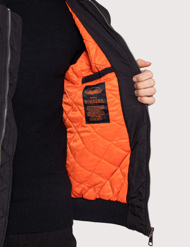 Comment entretenir et nettoyer un bomber Bombers Original correctement ?